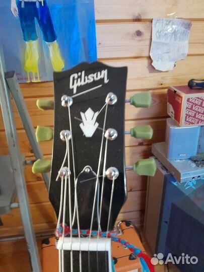 Электро гитара