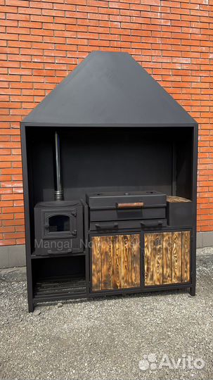 Мангал с вытяжным зонтом