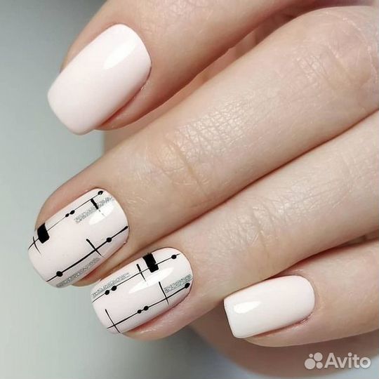 Мастер маникюра и педикюра