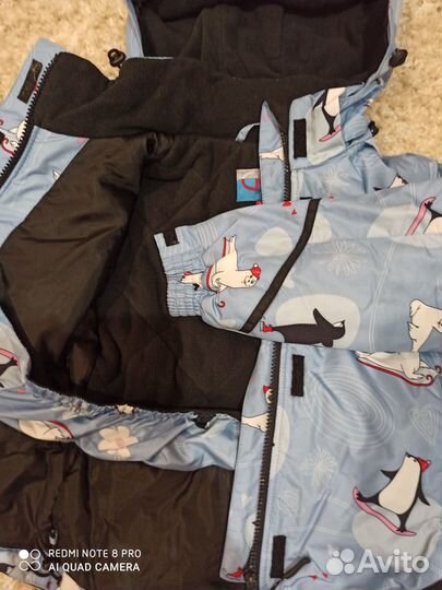 Продам демисезонный костюм для девочки