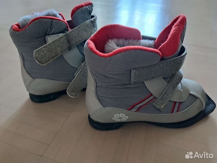 Лыжные ботинки, сапоги, кроссовки