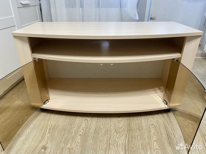 Тумба под телевизор