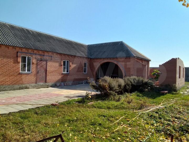 Дом 200 м² на участке 10 сот.