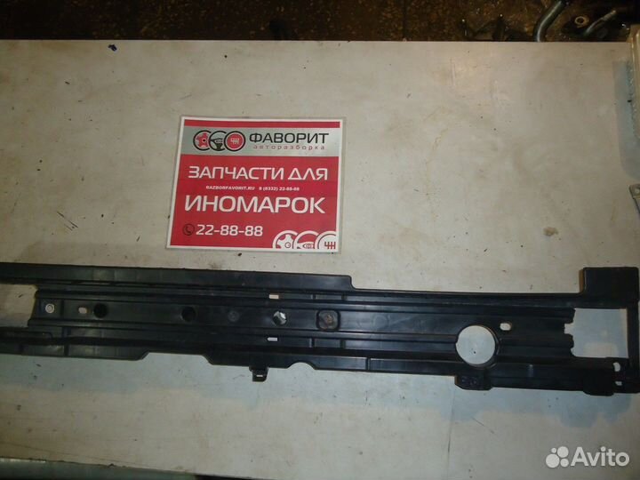 Обшивка багажника (Volkswagen Touareg)