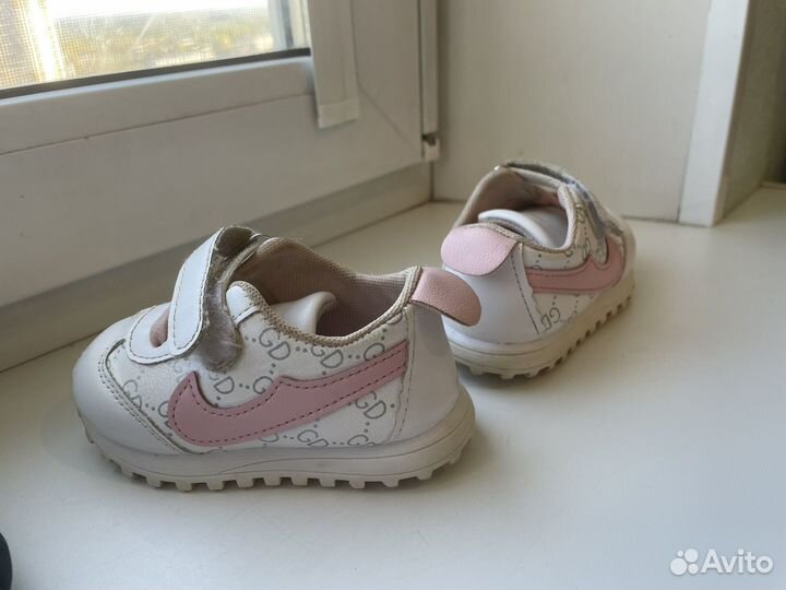 Кросовки на девочку