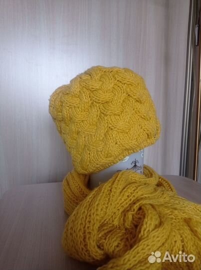 Комплект шапка и шарф женские