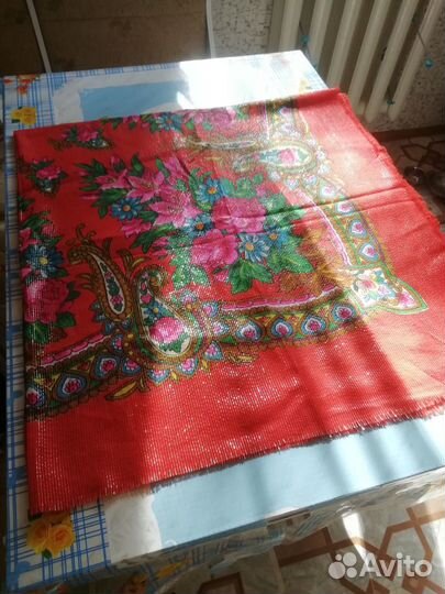 Платок шерстяной с люрексом СССР