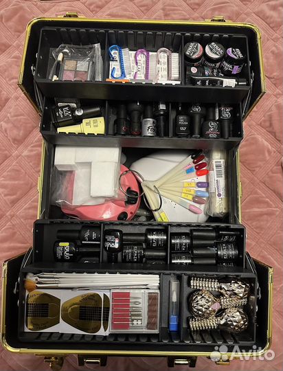 Маникюрный набор с лампой