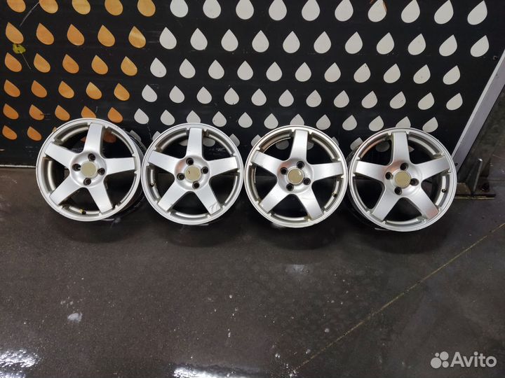 R15 4 100 LADA vesta,ларгус, renault logan