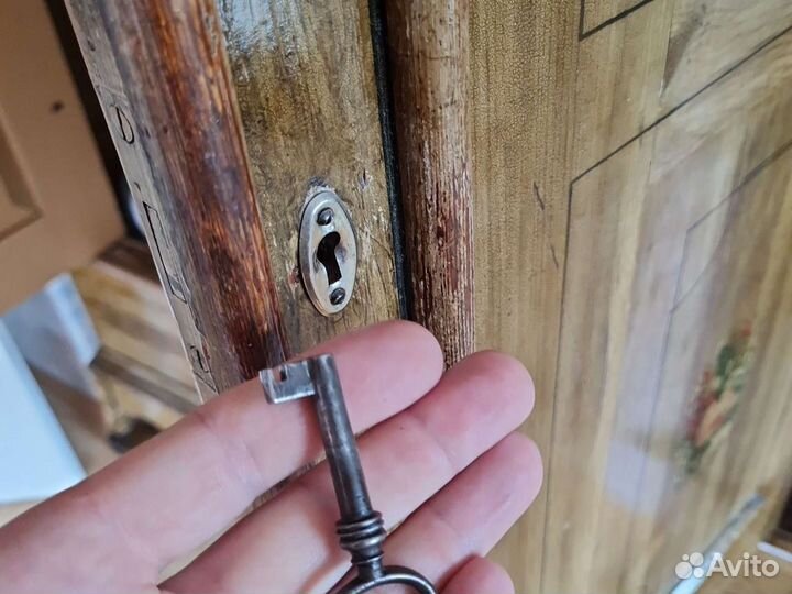 Шкаф Германия 19 век без гвоздей