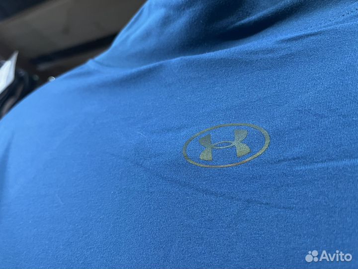 Under armour рашгард водолазка для бега