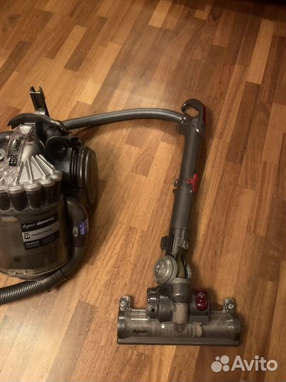 Пылесос Dyson dc23
