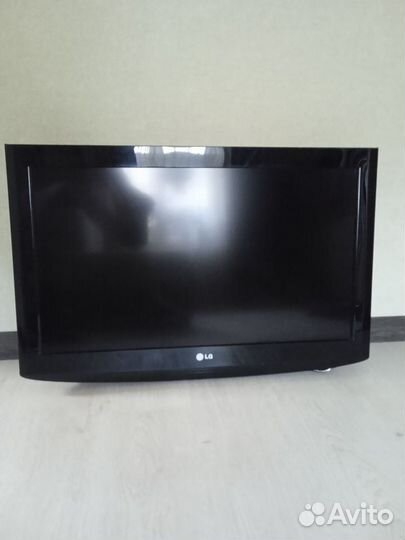 Телевизор LG 32LH200H