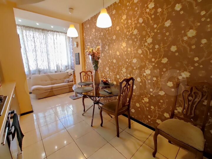 3-к. квартира, 93,7 м², 3/9 эт.