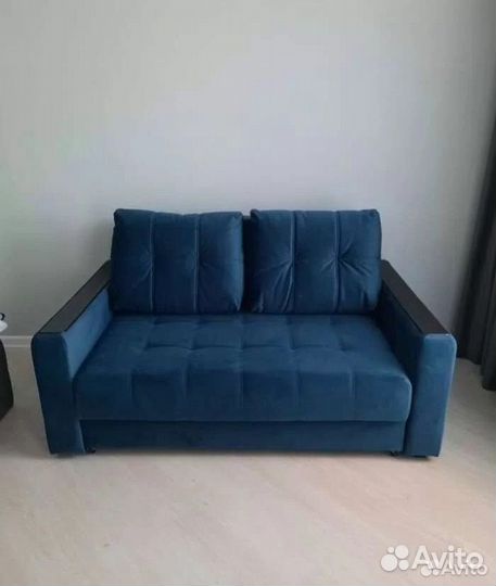 Компактный диван со спальным местом