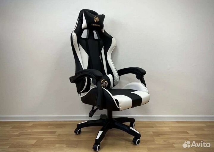 Компьютерное кресло игровое с массажем