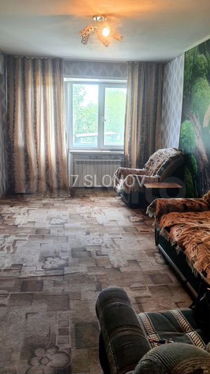 2-к. квартира, 46 м², 2/5 эт.