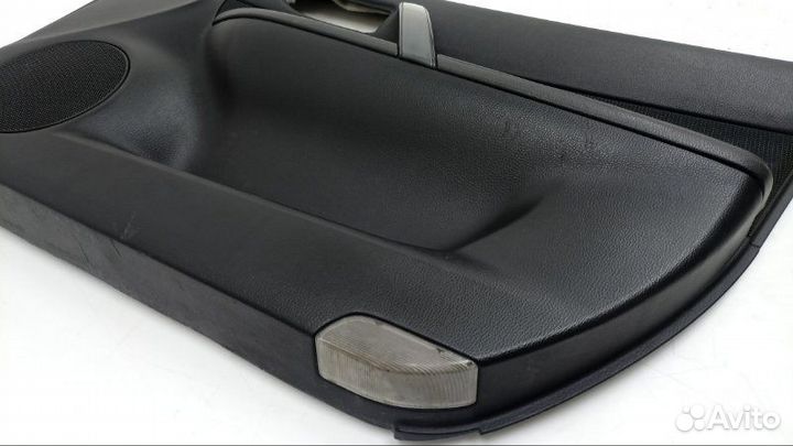 Обшивка двери передняя правая Mazda 6 GG LF 2005