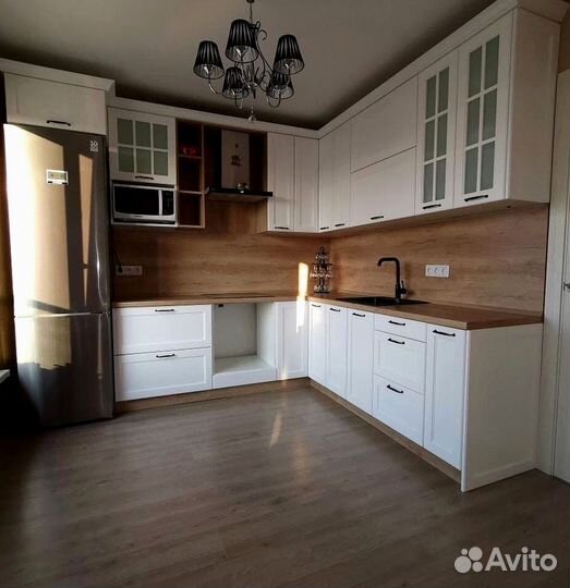 Кухонный гарнитур новый