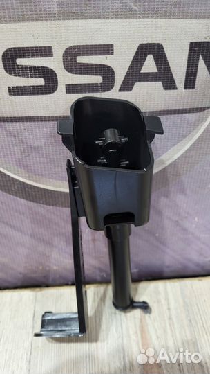 Форсунка омывателя Nissan teana J33 Лев