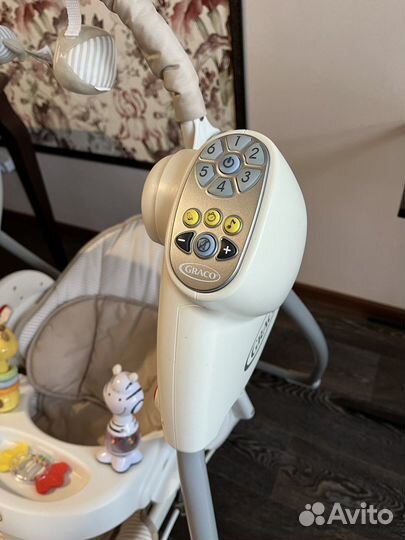 Детские электронные качели Graco Swing Bounce 2в1