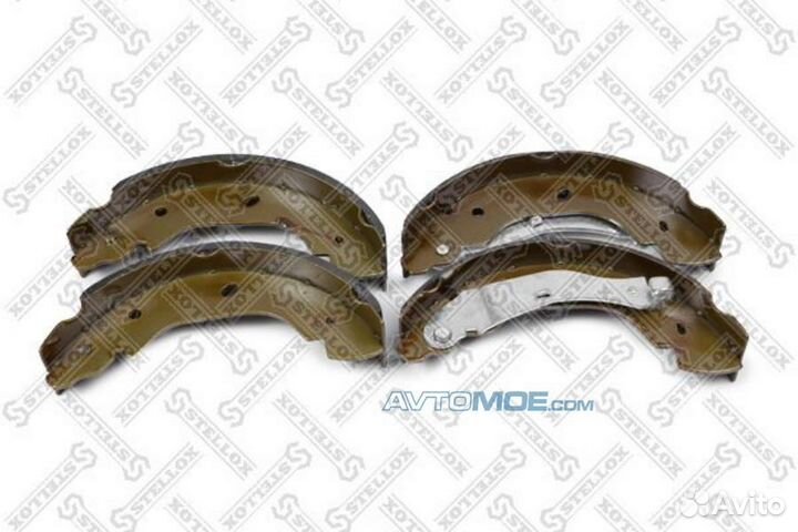 Колодки барабанные (маленькие) 118100SX stellox