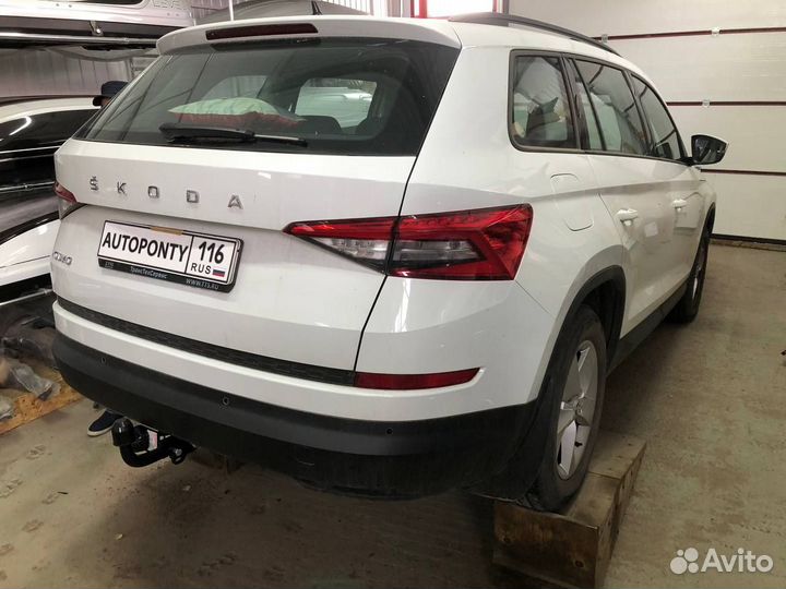 Фаркоп Шкода Кодиак съемный шар