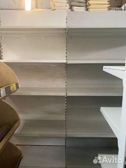 Полки и стеллажи