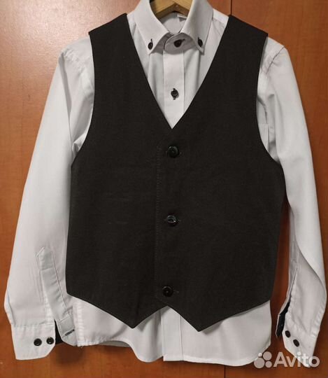 Школьный костюм для мальчика 122-128 черный