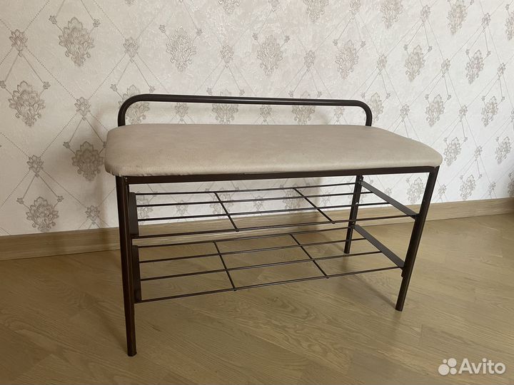 Банкетка в прихожую