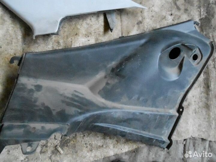 Обшивка стойки задней левой нижняя Geely MK 2008-2