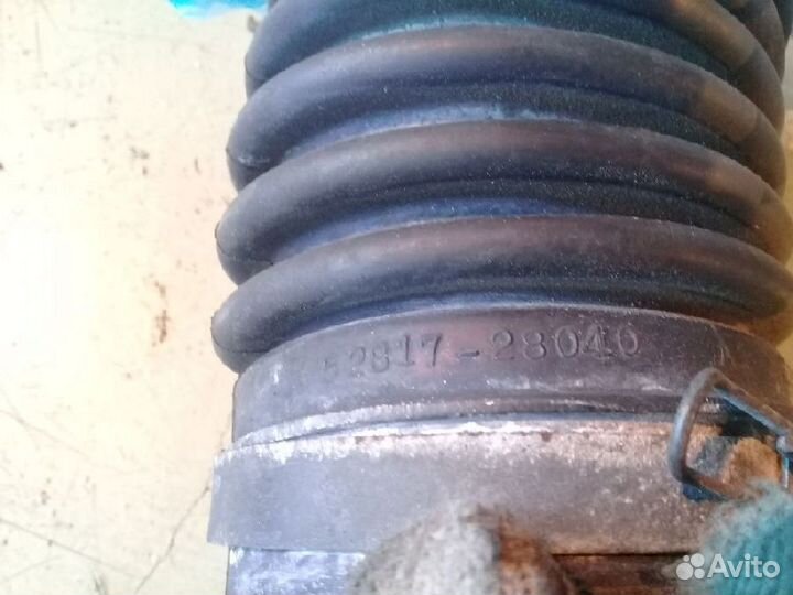 Патрубок воздушного фильтра 52817-28040 Toyota Est