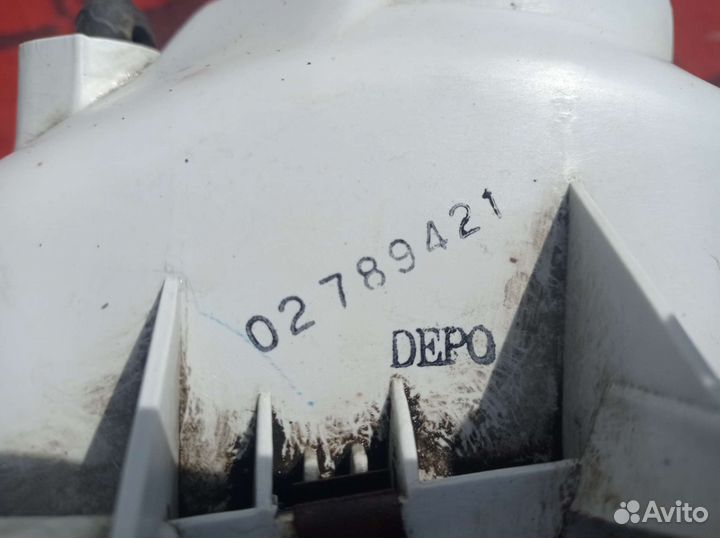 Isuzu эльф фара