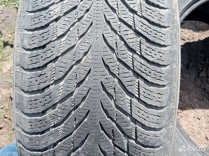 Nokian Tyres Hakkapeliitta R3 245/45 R19