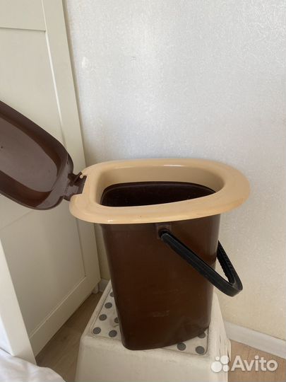 Ведро санитарное пластиковая