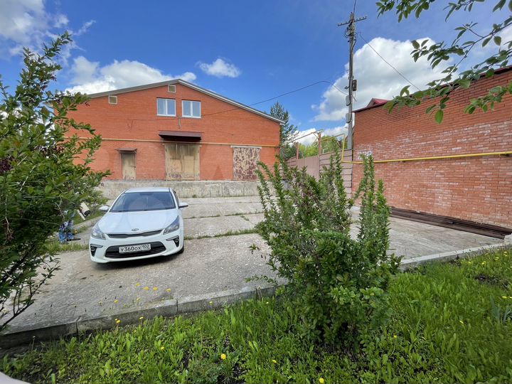 Здание, 850 м²
