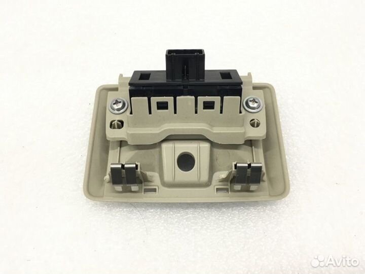 Кнопка аварийной сигнализации Mitsubishi Outlander