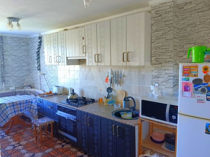 4-к. квартира, 74 м², 4/5 эт.