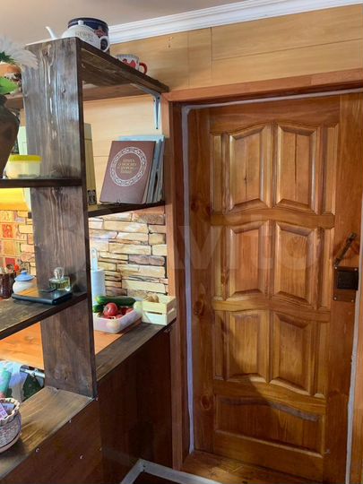 Дом 27,4 м² на участке 10 сот.