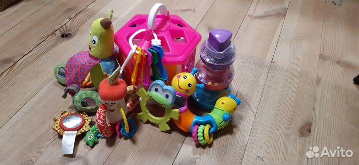 Игрушки погремушки
