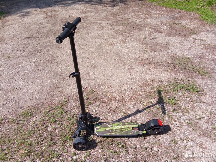 Самокат Scooter 3-х колесный. На доставке