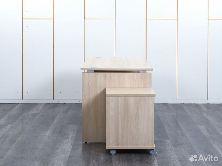 Компьютерный стол с тумбой