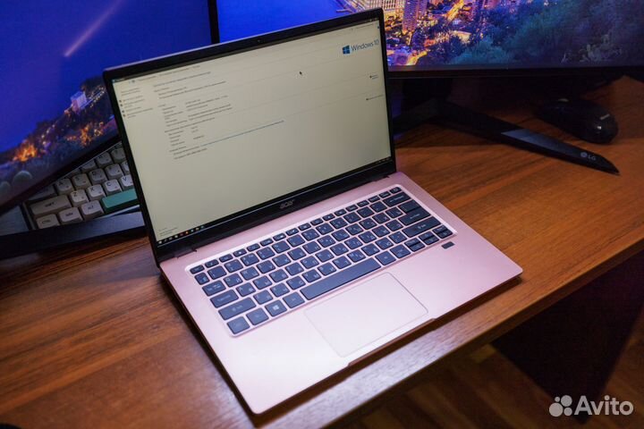 Acer Swift 1/ 8gb/ ssd 256gb/ 4х3.3gHz/ IPS 14