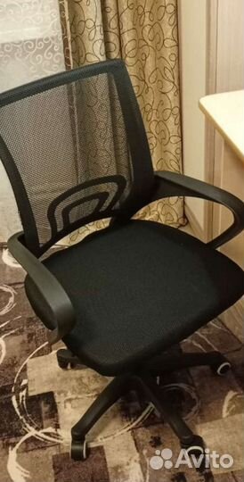 Компьютерное кресло новое