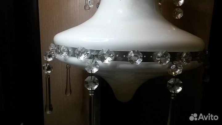 Продаю люстру