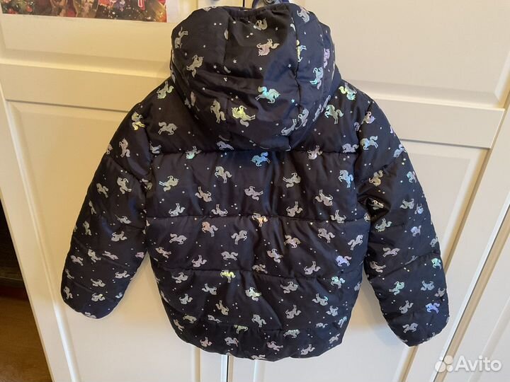 Куртка 140 см. H&M