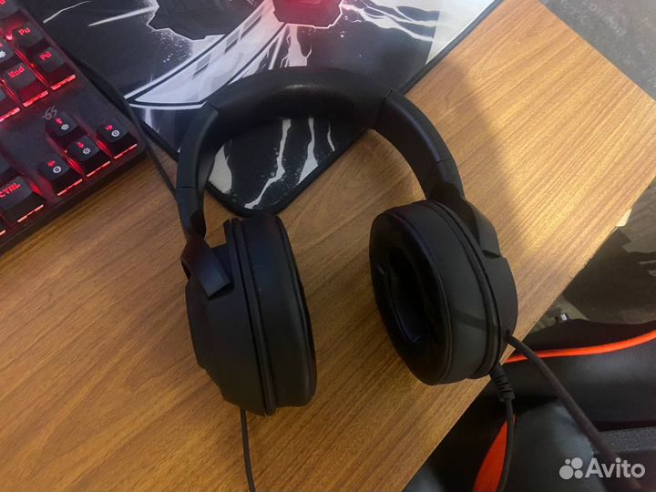 Игровые наушники razer kraken