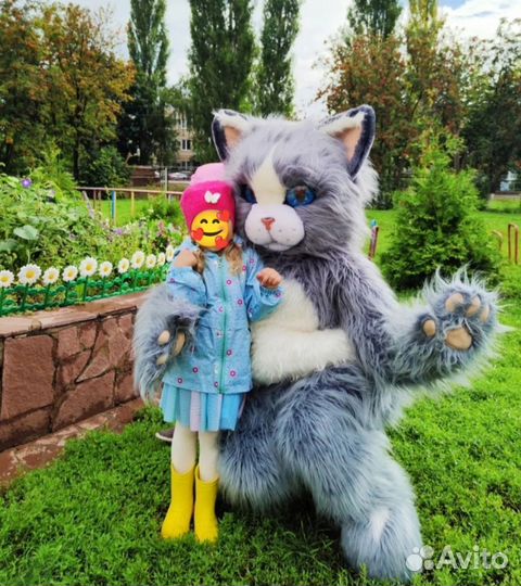 Поздравление большой белый мишка,зайка,котик