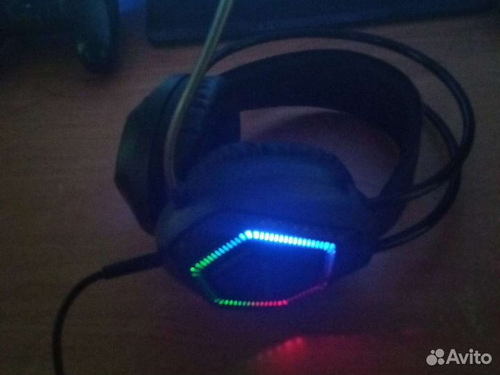 Игровые наушники