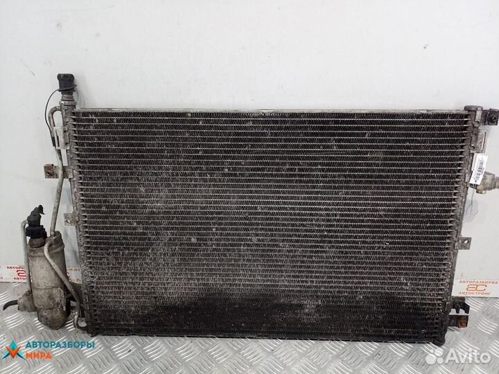 Радиатор кондиционера Volvo XC90 2003 30665563